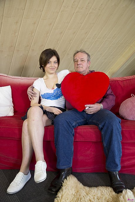 Fresh teenie skank GF chick and her step-grandfather exchange oral sex before fucking - Image 1 of 16  in Teen category   featuring Harry, Veronica Morre 