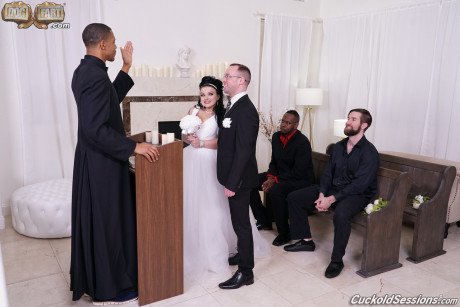 Cuckold Sessions Interracial Wedding - #80687