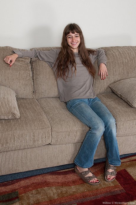 Slender teenie Willow takes off her jeans, shows her small boobies and silky twat - Image 3 of 16  in Pussy category   featuring Willow Hayes 