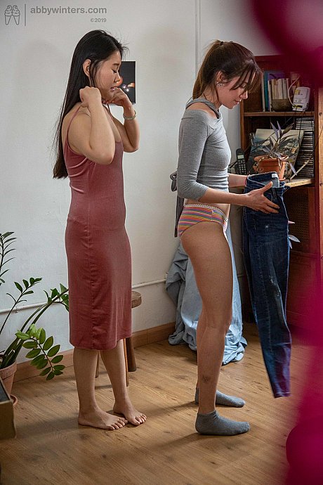 Amateur hoes with nice asses Paola G and Zhen dress in pretty outfits - Image 16 of 20  in Lesbian category   featuring Paola G, Zhen 