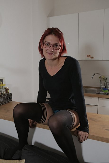 Ersties Sex Pics - Image 17 of 21  in Babe category  