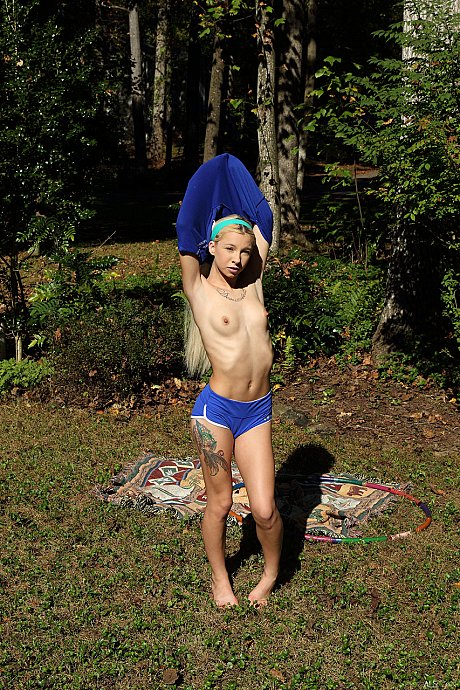 Petite flexible teen Kenzie Reeves doing yoga and masturbating outdoors - Image 5 of 21  in Pussy category   featuring Kenzie Reeves 