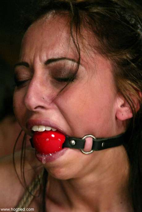 Ball-gagged and bound MILF Veronica Jett getting her melons pumped & clamped - #1494291