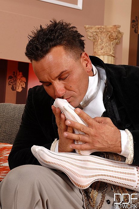 Horny babe with a mask Federica Hill gives a footjob on a couch - Image 3 of 21  in Pantyhose category   featuring Federica Hill, Lauro Giotto 