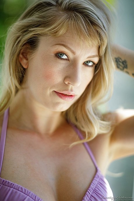 Mile High Media starring Ivy Wolfe, Verronica Kirei Hot Pics - Image 16 of 21  in Lesbian category   featuring Ivy Wolfe, Verronica Kirei 