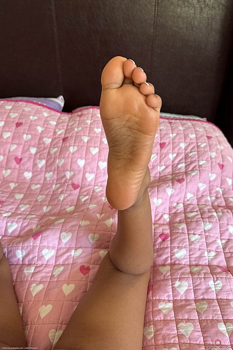 ATK Galleria featuring Isabella Jules nude XXX - Image 17 of 21  in Big Clit category   featuring Isabella Jules 