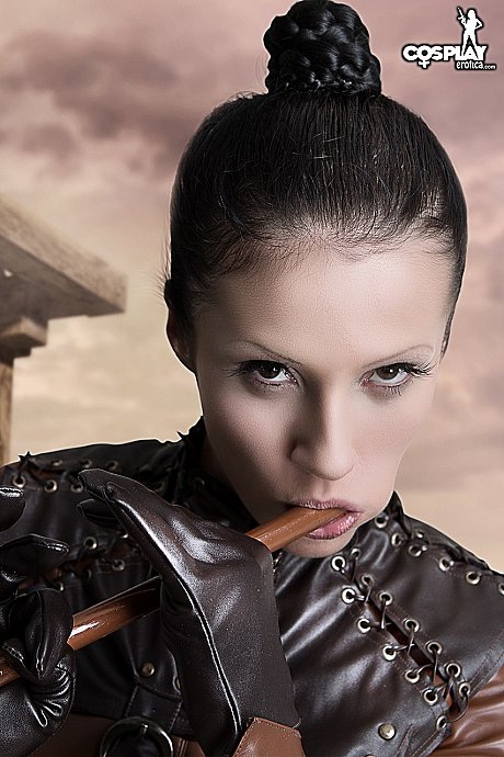 Cosplayer releases her firm breasts and twat from leather clothing - Image 7 of 12  in Dildo category  