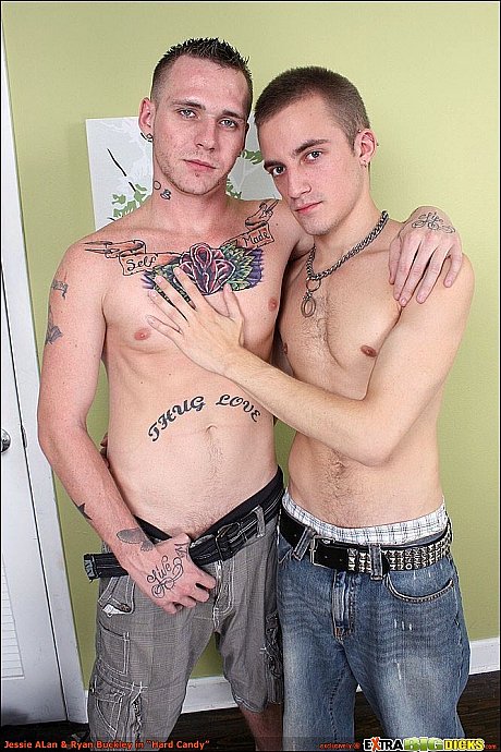 Extra monstrous dicks featuring Jessie Alan, Ryan Buckley undressed Porn Pics - Image 5 of 21  in Gay category  
