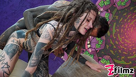 Alternative couple Papi V & Ceci Milky Mouz have sex on a sofa - Gallery #2575