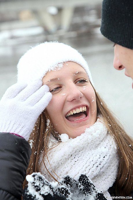 Club Seventeen performed by Jenny N XXX Porn Pics - Image 4 of 21  in Teen category   featuring Jennifer Amton 