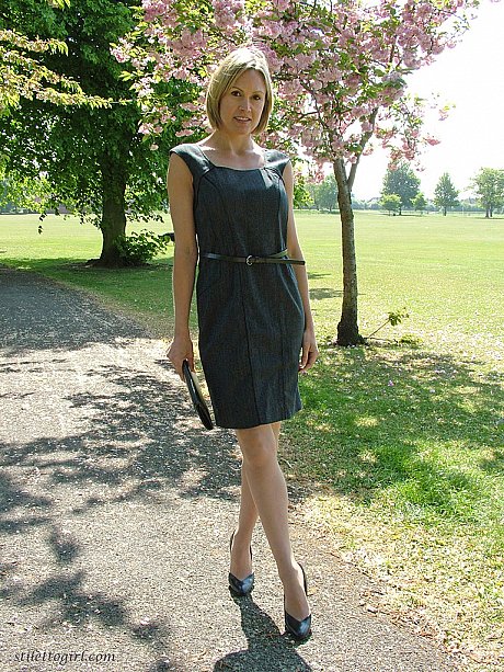 Clothed business lady shows off her sexy legs in high heels in the park - Image 11 of 16  in Outdoor category   featuring Monica 